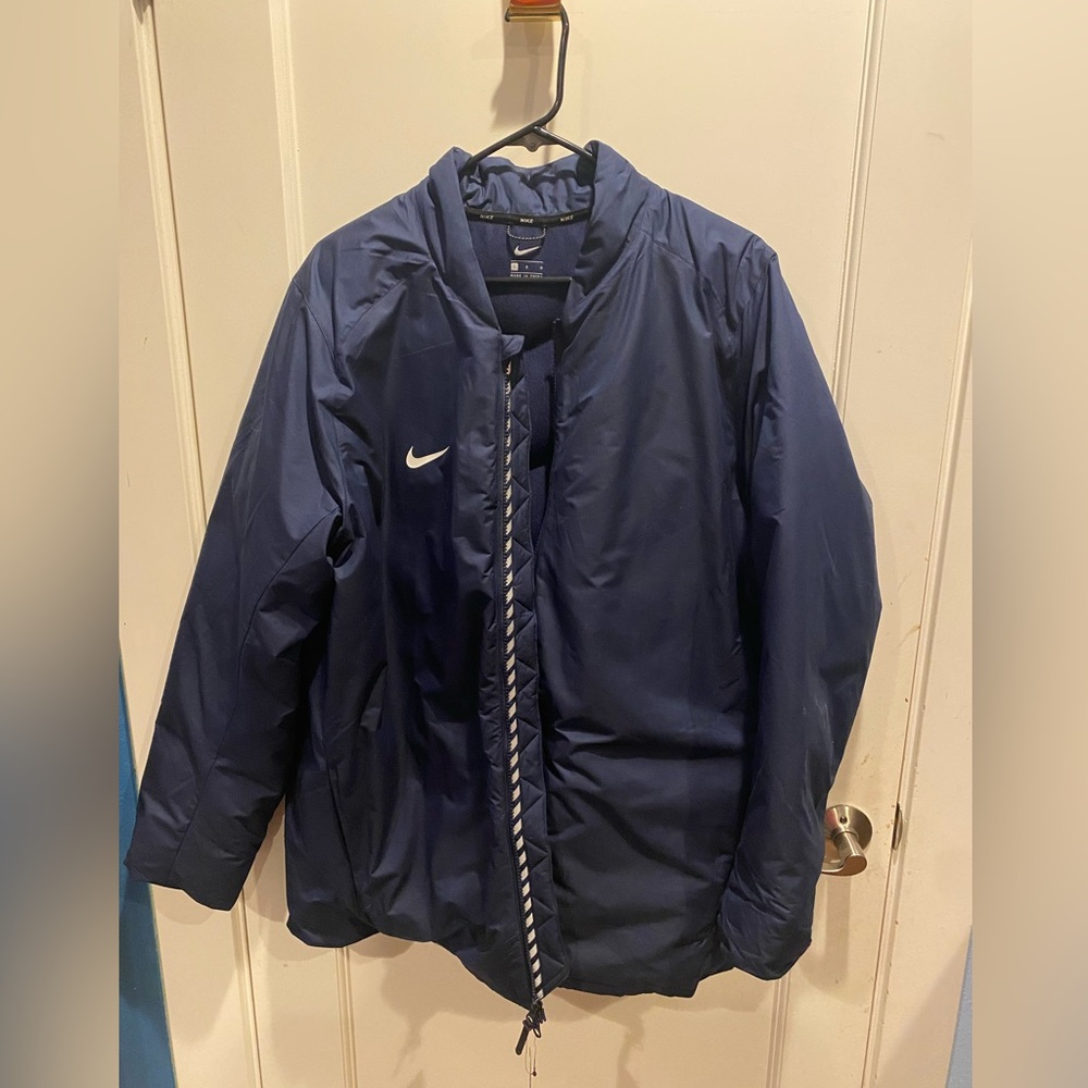 Men’s Nike Winter Coat!